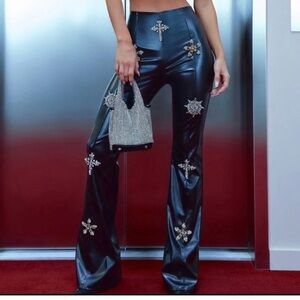 New Fashion Nova embellished Women’s Black Wide Leg Faux Leather Pants Large NWT